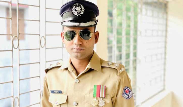 এএসপি পলাশের আত্মহত্যার কারণ জানালেন তার ভাই এএসপি পলাশের আত্মহত্যার কারণ জানালেন তার ভাই