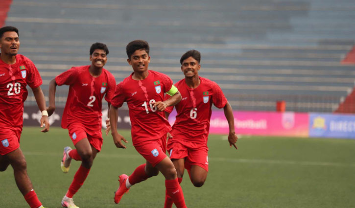 ভারতে দুই গোলে এগিয়ে গিয়েও জয় পেল না বাংলাদেশ