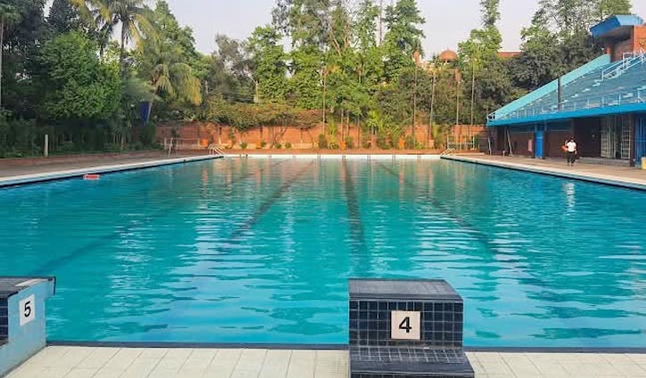 ১ বছর পর খুলে দেওয়া হলো ঢাবির সুইমিং পুল