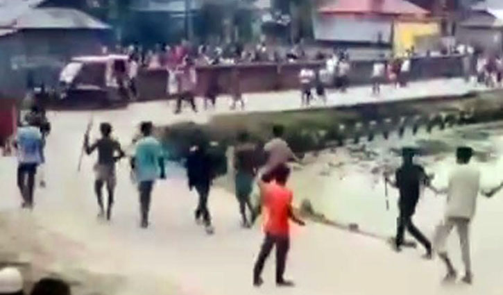 ফুটবল খেলা নিয়ে সংঘর্ষ, আহত ৩০