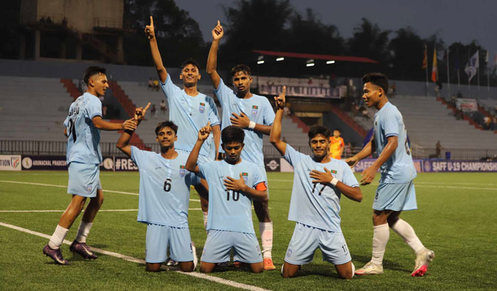 ভুটানকে উড়িয়ে সেমিফাইনালে বাংলাদেশ