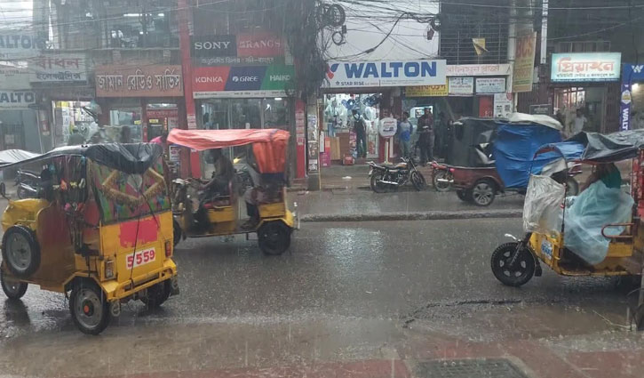 ময়মনসিংহে স্বস্তির বৃষ্টি