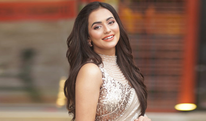 কারাগারে নুসরাত ফারিয়া