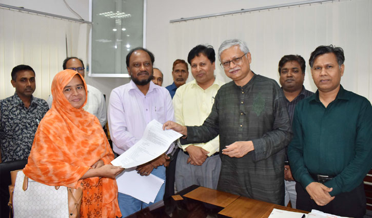 ২ দশক পর স্থায়ী হলো রাবির ২৬৪ কর্মচারীর চাকরি