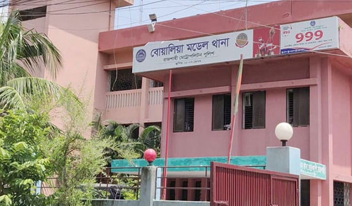 রাজশাহীতে মাইক্রোবাসের ধাক্কায় ভ্যানচালকের মৃত্যু