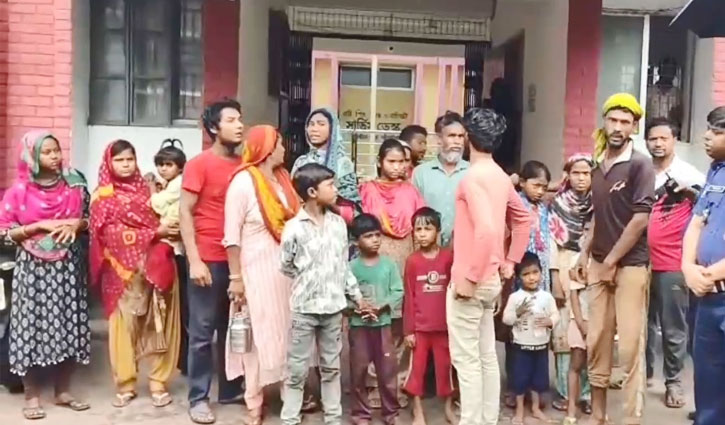 সাতক্ষীরা সীমান্তে ঠেলে দেওয়া ২৩ জনকে কুড়িগ্রাম পুলিশ লাইনে স্থানান্তর