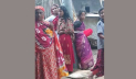দিনাজপুরে মা-মেয়েকে খুঁটিতে বেঁধে নির্যাতন 