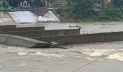 ভারতীয় অংশে ভেঙে পড়েছে আত্রাই নদীর বাঁধ 