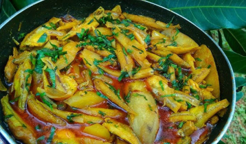 গরমে অরুচি কমাবে ‘কাঁচা আম-ছোট মাছের তরকারি’