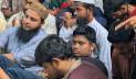 রাত পেরিয়ে সকাল, যমুনার সামনে অনড় ছাত্র-জনতা