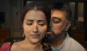 হাঁটুর বয়সি নায়িকাকে চুমু, সমালোচনার মুখে কমল হাসান