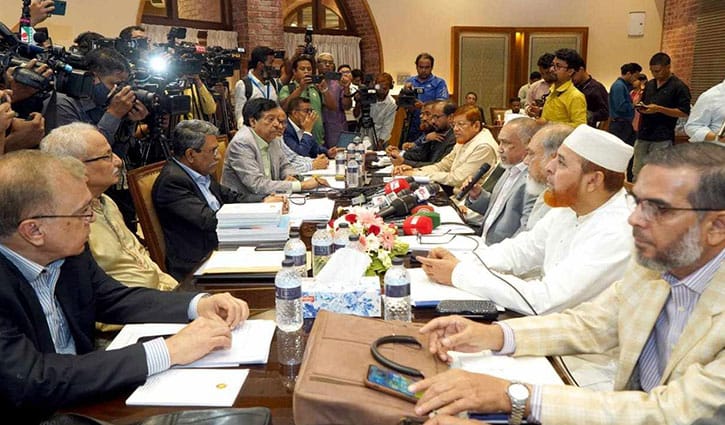 আবারো ঐকমত্য কমিশনের সঙ্গে জামায়াতের আলোচনা আবারো ঐকমত্য কমিশনের সঙ্গে জামায়াতের আলোচনা