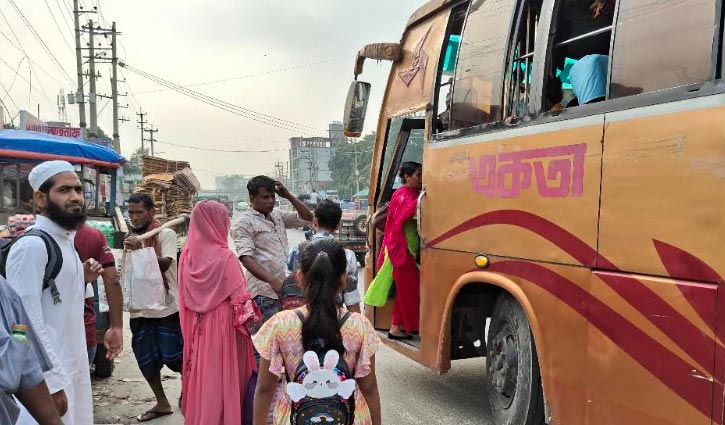 Movement of vehicles on Gazipur highways normal