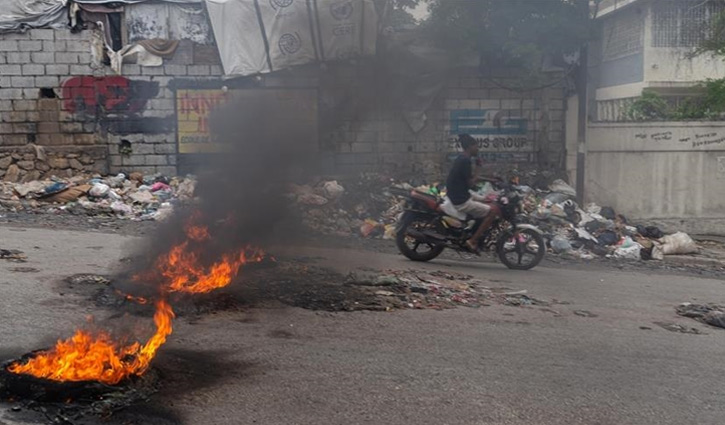 Armed gang kills 50 in Haiti Armed gang kills 50 in Haiti