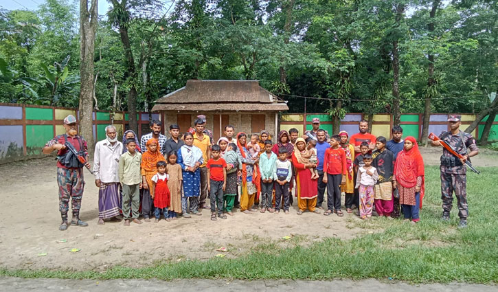 121 more pushed in through Sylhet border