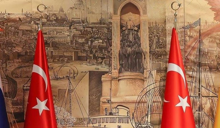 Russian delegation arrives in Istanbul for peace talks