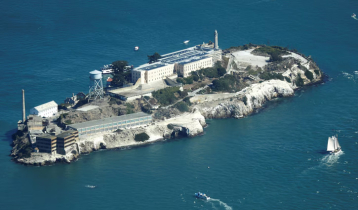 Trump orders Alcatraz Prison to be reopened