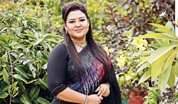 Ex-MP and singer Momtaz arrested