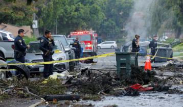 6 on private jet presumed dead after crash into San Diego