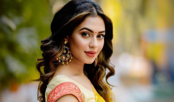Nusrat Faria detained at Dhaka airport