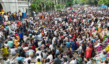 Civic services closed as movement paralyzes Nagar Bhaban