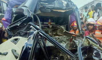 Pickup hits truck in Mirzapur, 3 dead 