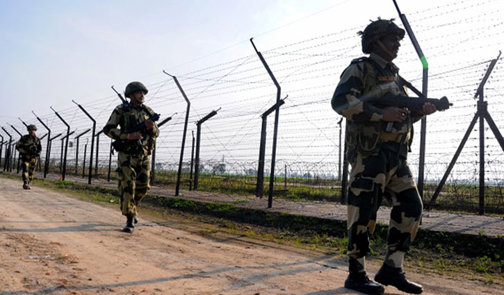 India, Pakistan exchange fire again along LoC