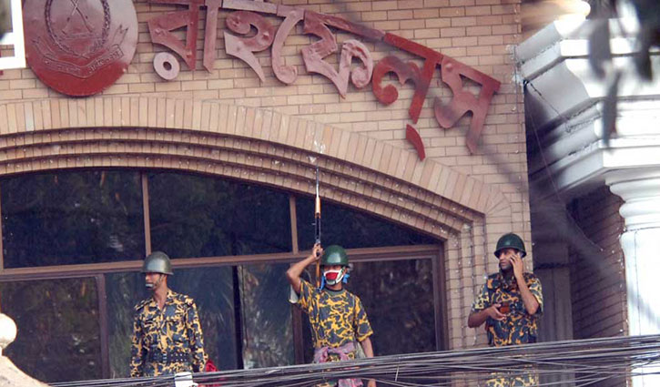 Pilkhana carnage: 40 accused get bail in explosive case