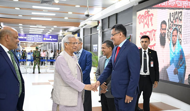 Chief Adviser returns home