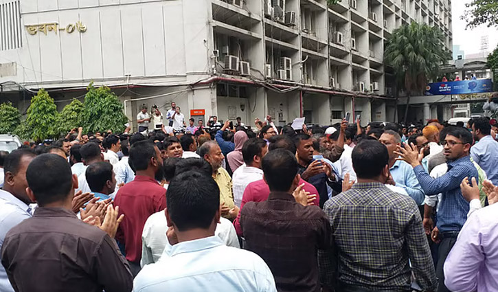 Protests to continue at Secretariat Tuesday