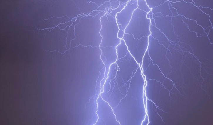 3 killed in Kishoreganj lightning strikes 3 killed in Kishoreganj lightning strikes