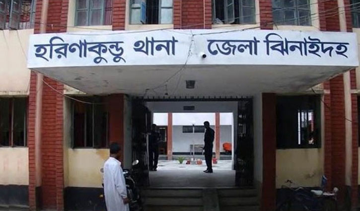 ঝিনাইদহে ট্রলির ধাক্কায় শিশু নিহত, মা হাসপাতালে ঝিনাইদহে ট্রলির ধাক্কায় শিশু নিহত, মা হাসপাতালে