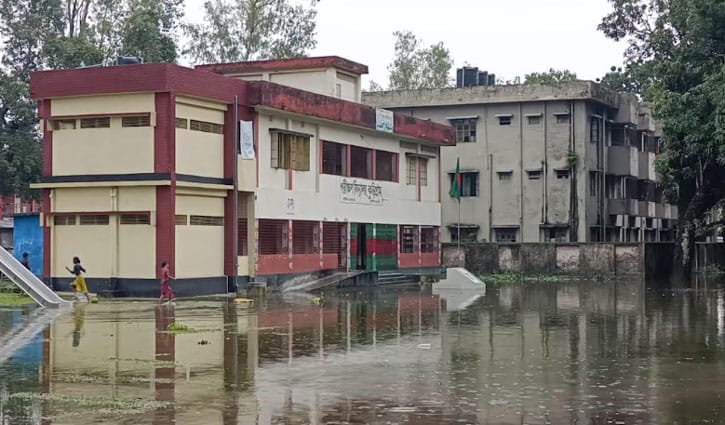 কুড়িগ্রামে ১০২ মিলিমিটার বৃষ্টিপাত রেকর্ড, নিমজ্জিত ফসলের ক্ষেত