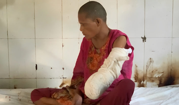 ফেসবুক পোস্ট ভাইরাল, জীবন বাঁচল প্রতিবন্ধী নারীর ফেসবুক পোস্ট ভাইরাল, জীবন বাঁচল প্রতিবন্ধী নারীর