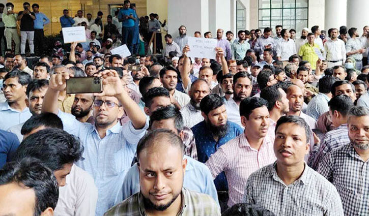 প্রধান উপদেষ্টাকে জানা‌নোর পর সিদ্ধান্ত: মন্ত্রিপরিষদ সচিব