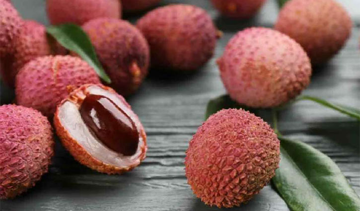 লিচুর বিচি গলায় আটকে শিশুর মৃত্যু