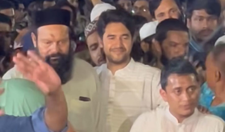 আ.লীগ নিষিদ্ধের দাবিতে যমুনার সামনে শিবিরের নেতাকর্মীরাও