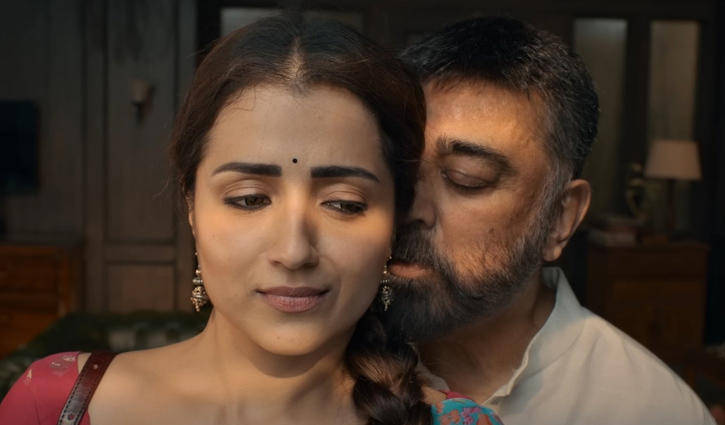 হাঁটুর বয়সি নায়িকাকে চুমু, সমালোচনার মুখে কমল হাসান