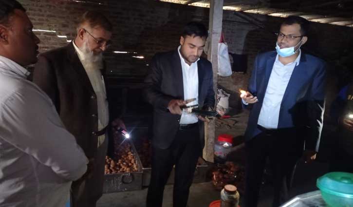 নীলফামারীতে খাবারে পোড়া তেল ও রঙ ব্যবহার, জরিমানা 