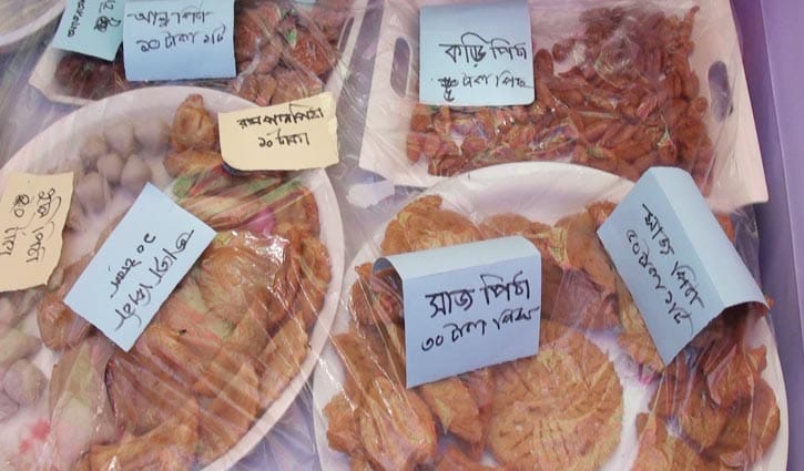 গোপালগঞ্জে ঐতিহ্যবাহী পিঠা উৎসব