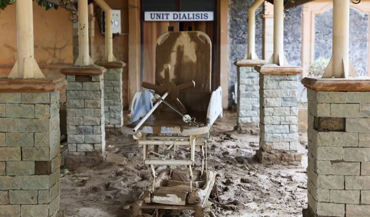 বন্যার পরে এবার রোগ-বালাইয়ের কবলে ইন্দোনেশিয়া