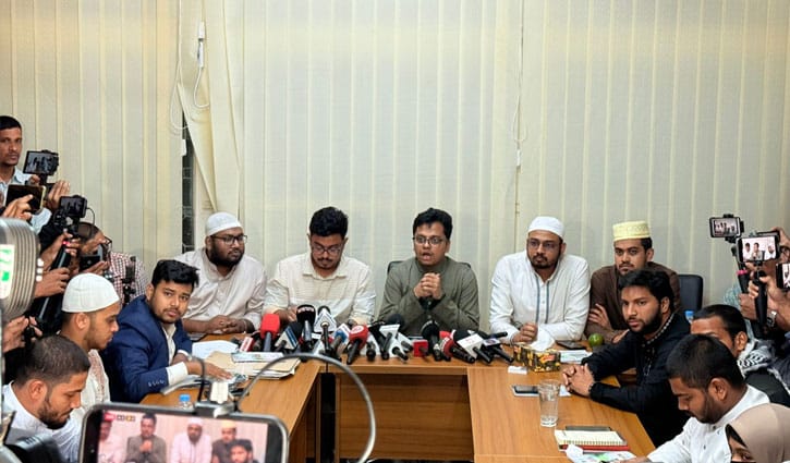 ডাকসুতে শেখ হাসিনার আজীবন সদস্যপদ বাতিল ঘোষণা