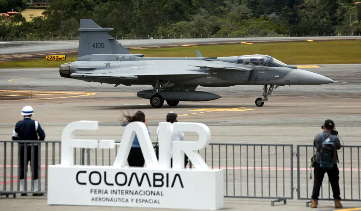 যুক্তরাষ্ট্রের সঙ্গে উত্তেজনার মধ্যে ১৭টি যুদ্ধবিমান কিনছে কলম্বিয়া