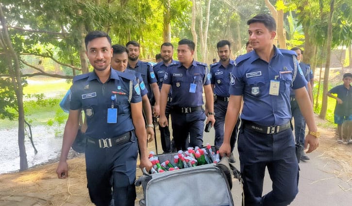 ফরিদপুরের ভাঙ্গায় ৩২টি পেট্রোল বোমা উদ্ধার