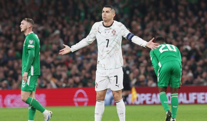 রোনালদোর লাল কার্ড, পর্তুগালকে চমকে দিল আয়ারল্যান্ড