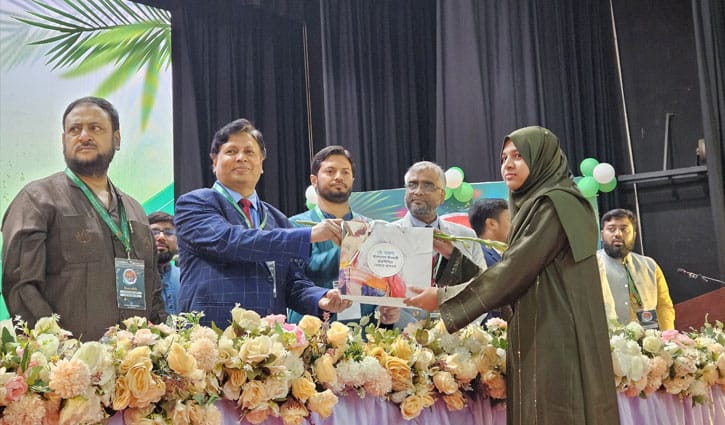 রাবিতে শিবিরের নবীনবরণে ডাকসুসহ ৩ ছাত্র সংসদের ভিপি