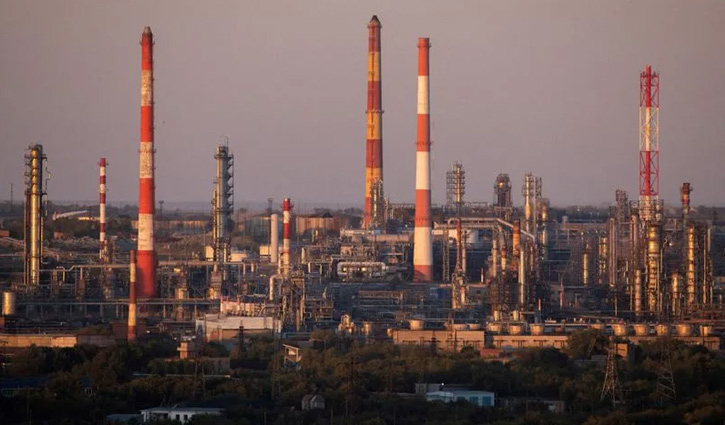 ইউক্রেনের হামলা: নভোরো-সিয়েস্ক বন্দরের তেল রপ্তানি বন্ধ করল রাশিয়া