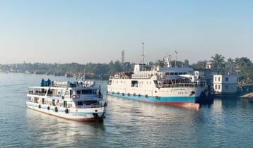 ট্রাভেল পাস ছাড়া সেন্টমার্টিনের টিকিট বিক্রি: কেয়ারি সিন্দাবাদকে জরিমানা