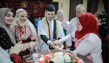 ফিলিস্তিনি বিয়েতে ‘জাফ’ সহ আরও যা যা  হয়