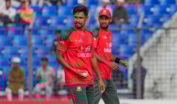 আট নম্বরে বছর শেষ মোস্তাফিজুর রহমানের